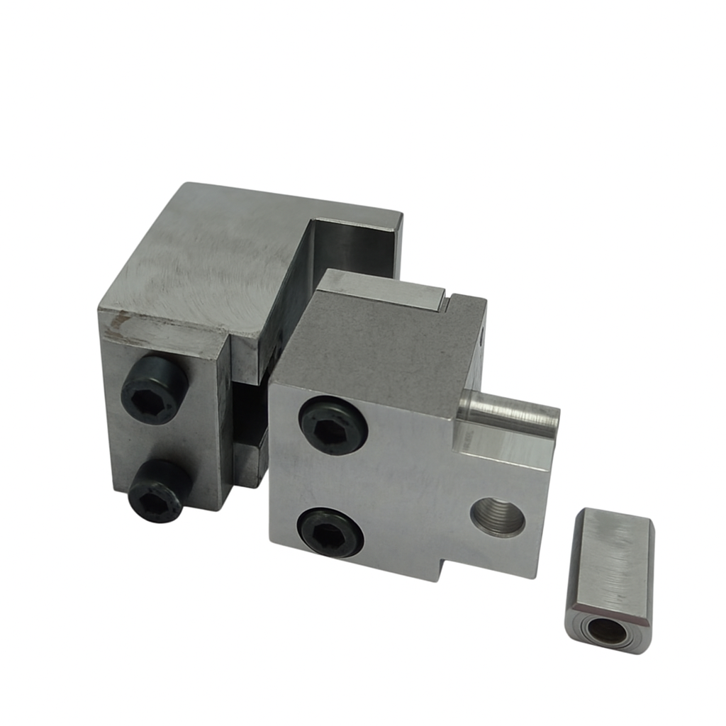4CB365904 - ADAPTION KIT