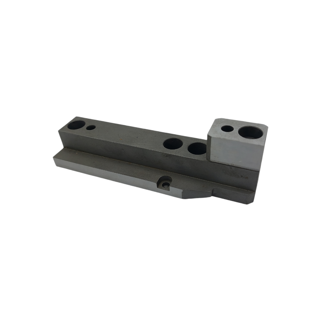 4CB57971 - CENTERING PIECE