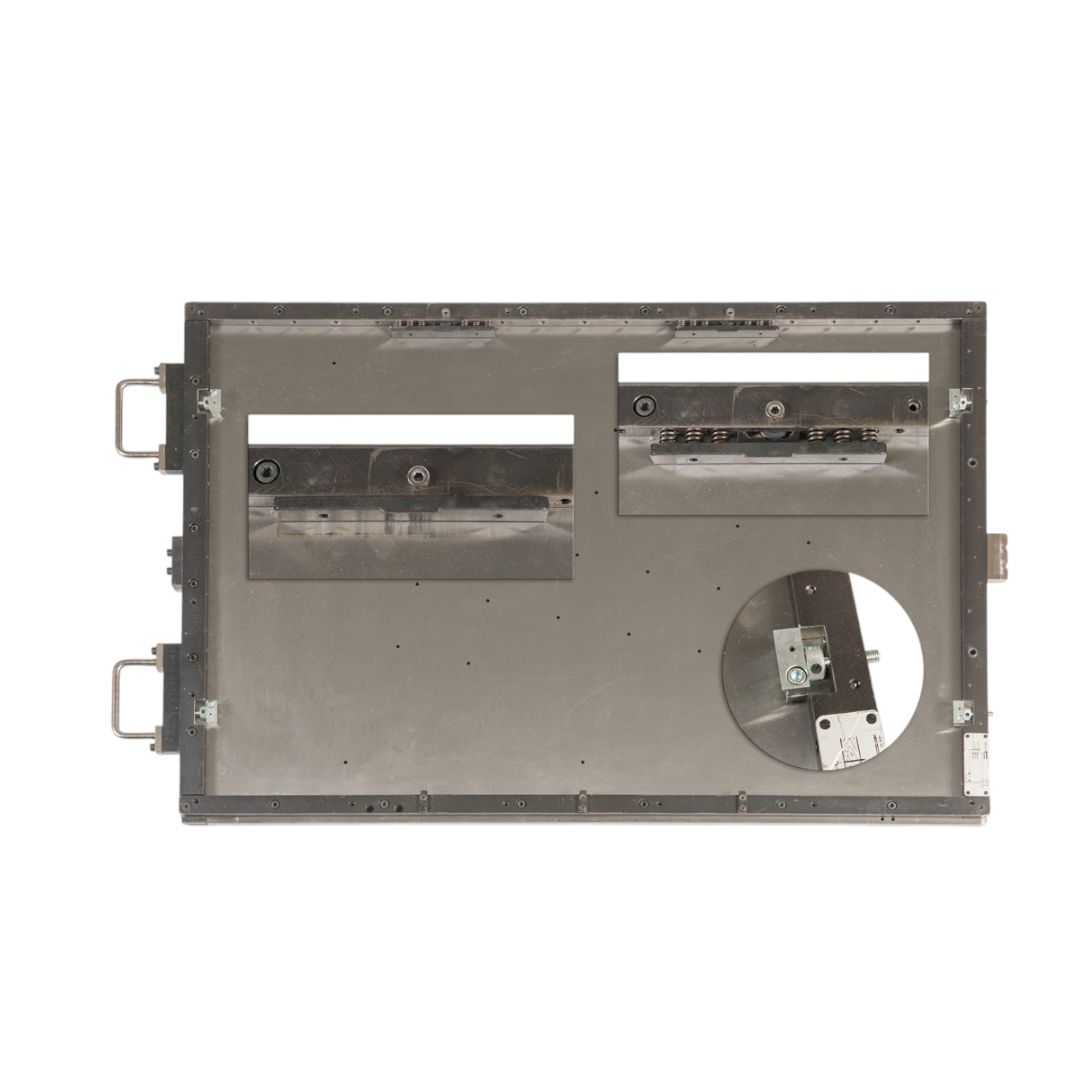 4CB61044 - UPPER CHASE (QUICK LOCK)