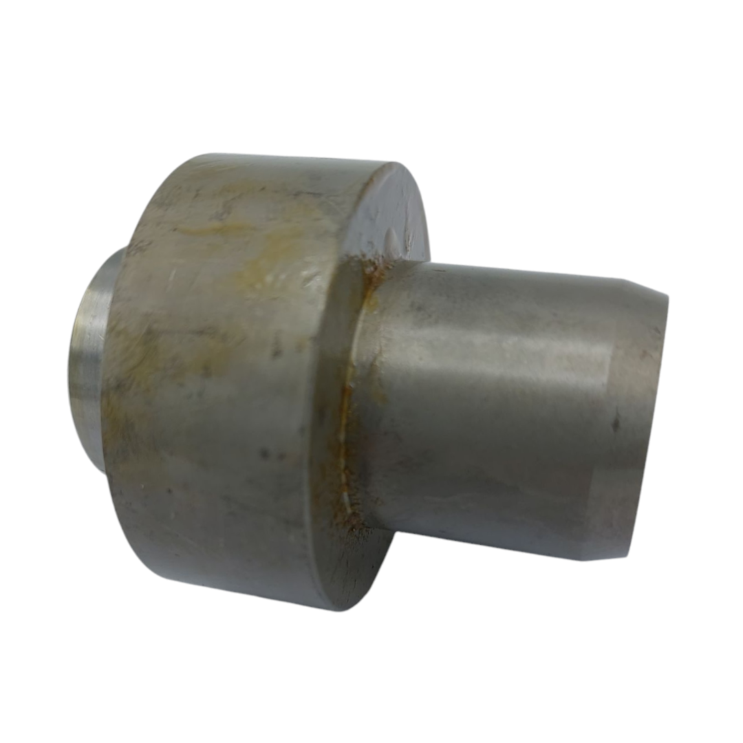 4CB76770 - AXLE