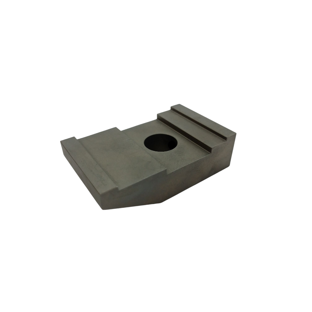 4CB36505 - CLAMP