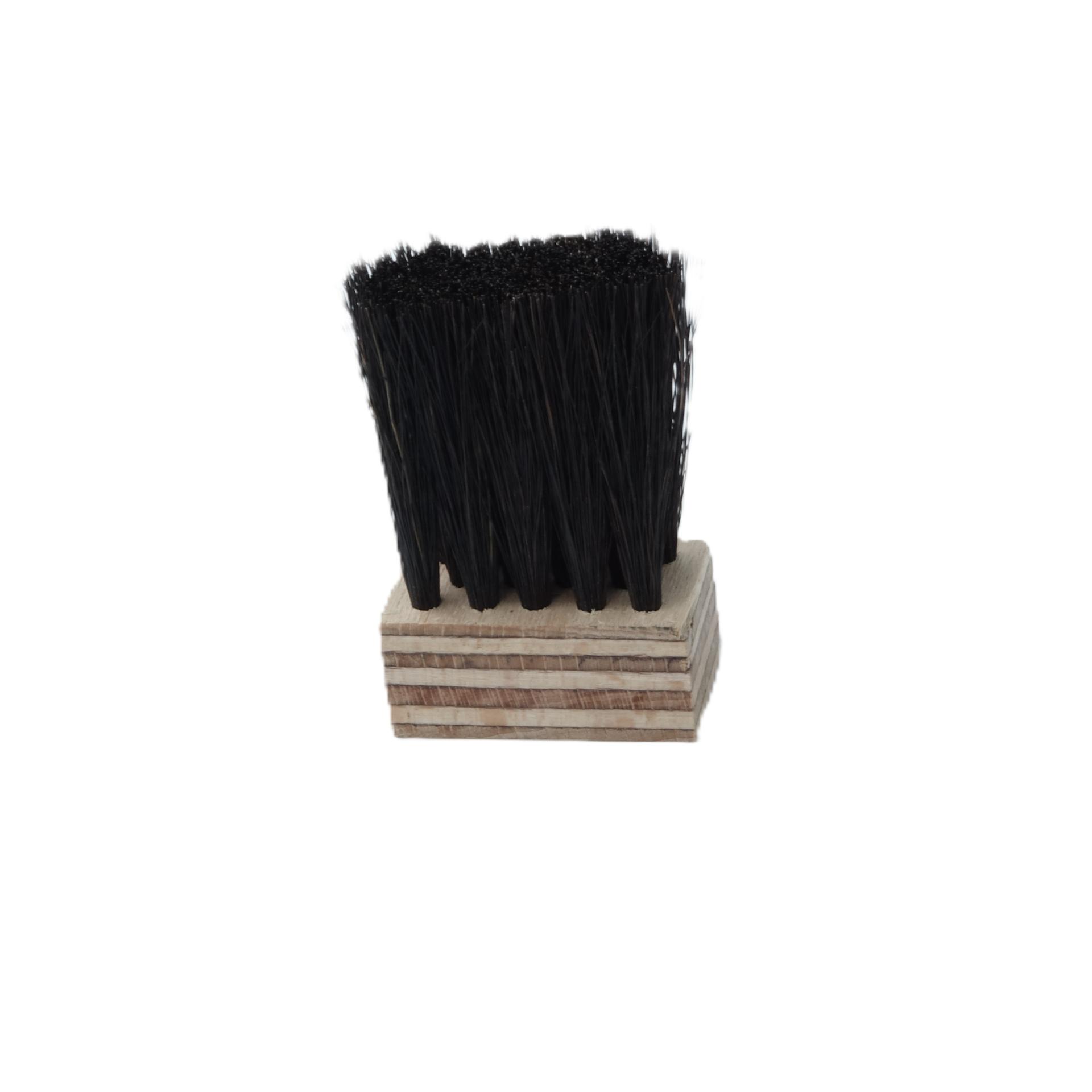 4CB02536 - BRUSH