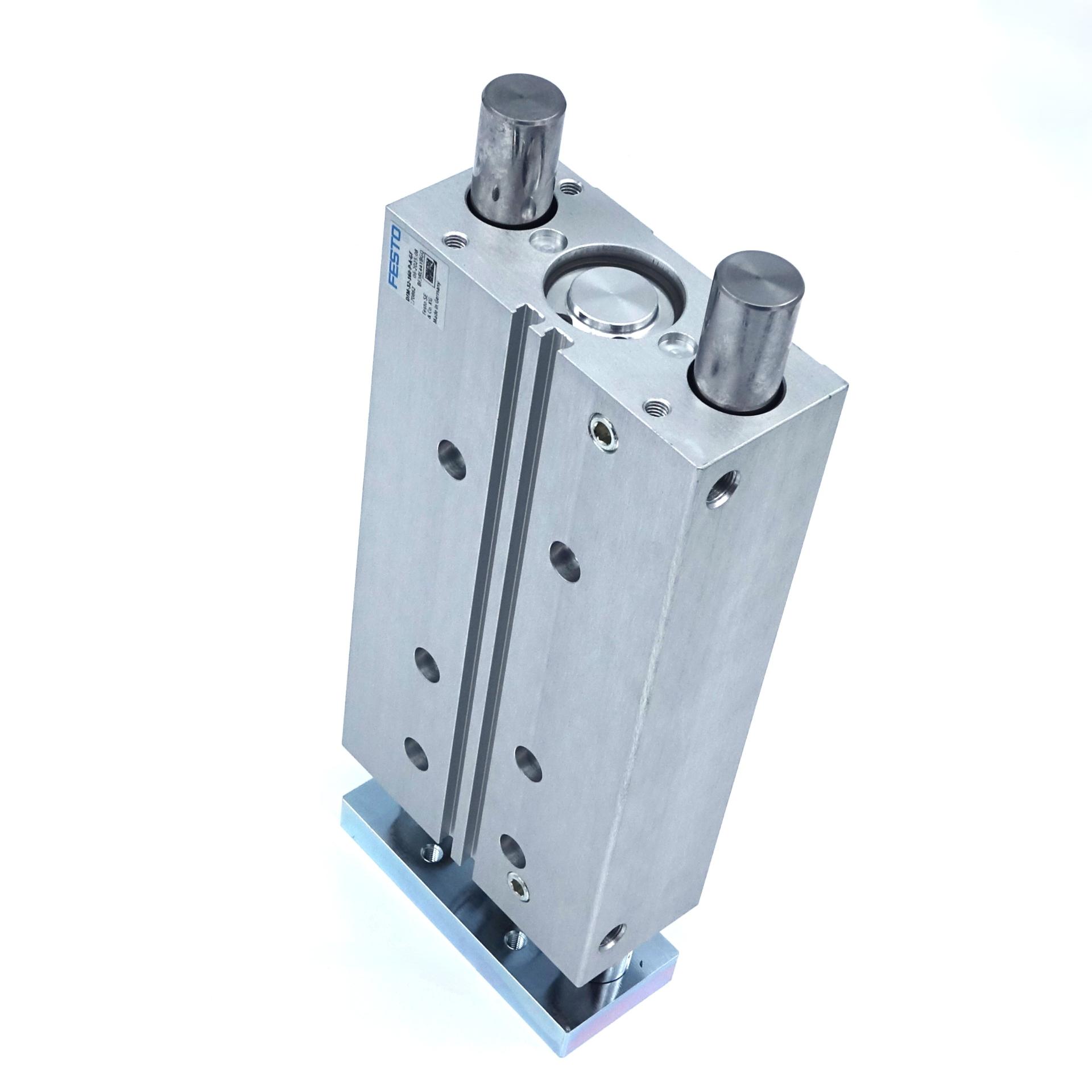 4CB66653 - PNEUMATIC JACK