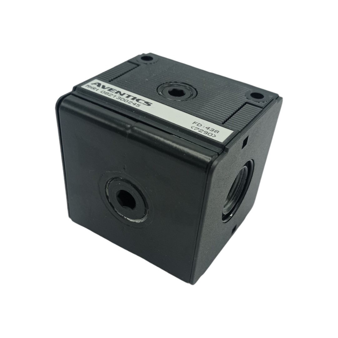 4CB67013 - VALVE