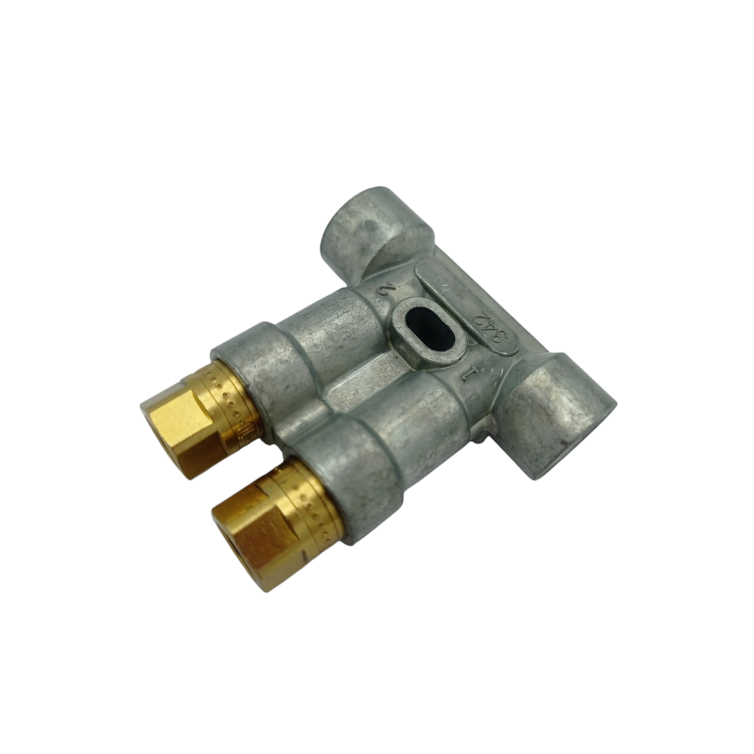 4CB56693 - OIL DISTRIBUTER 2 OUTLETS