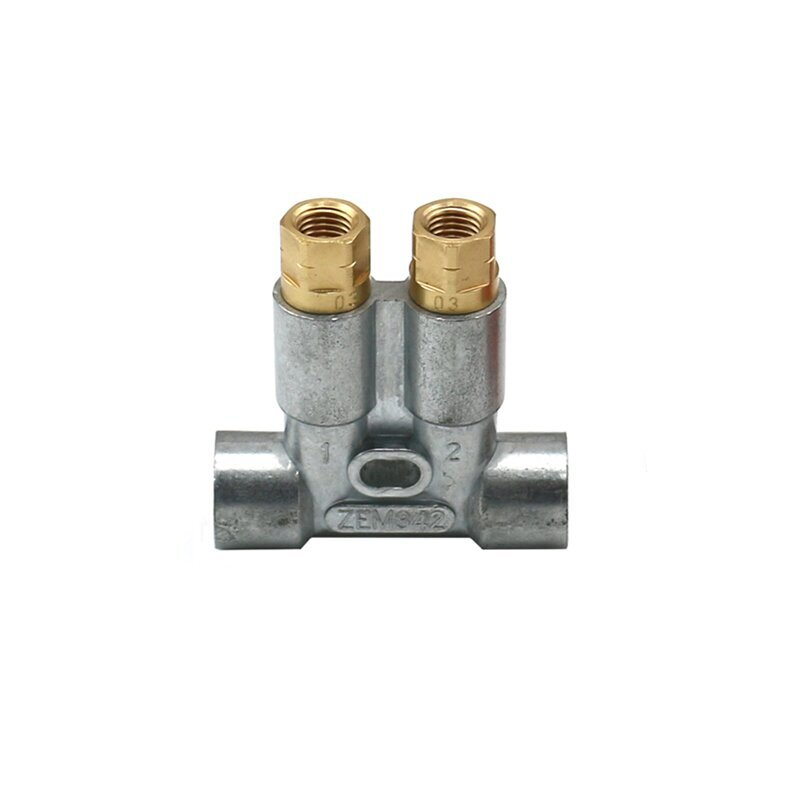 4CB67249 - OIL DISTRIBUTOR 2 OUTLETS