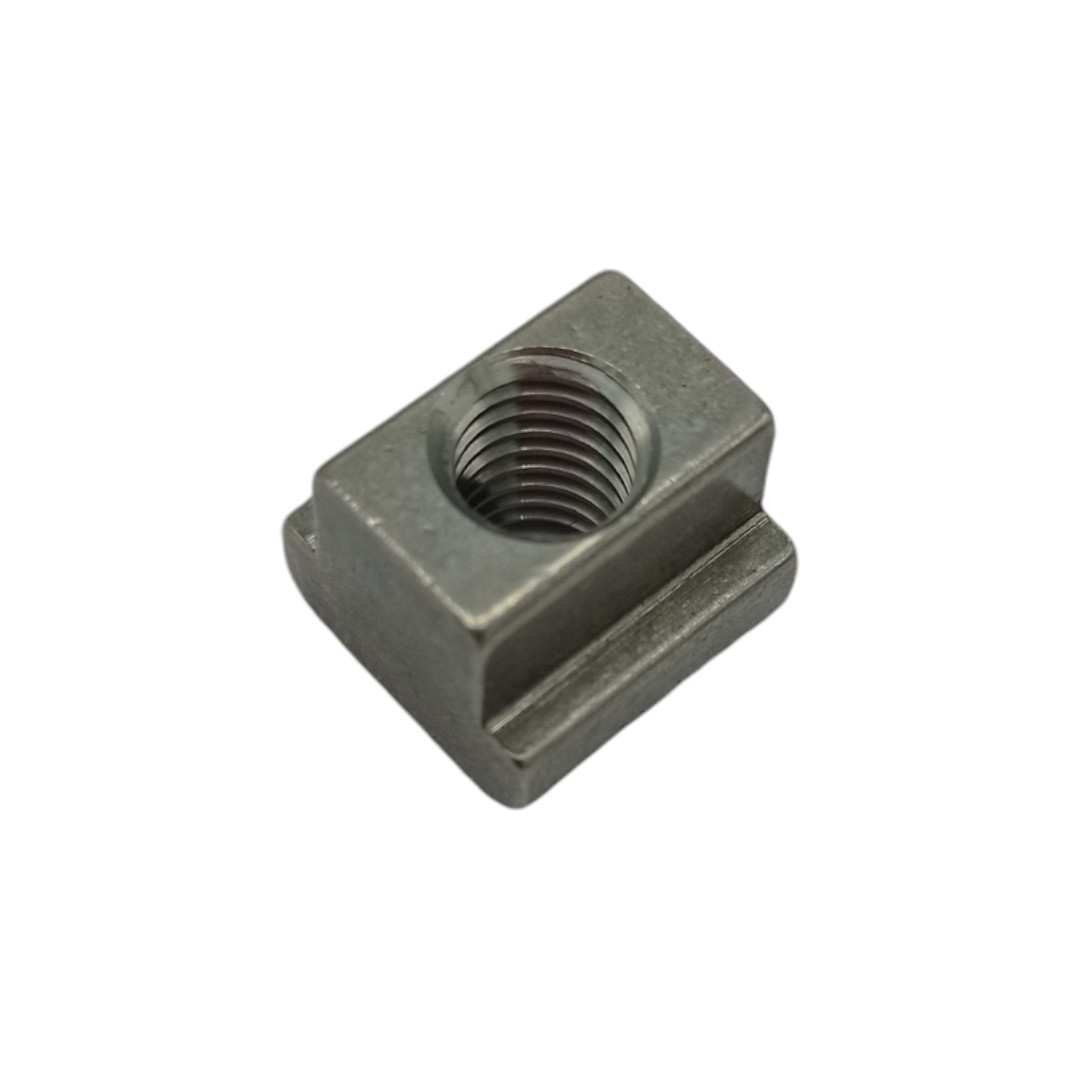 4CB86805 - T-SLOT NUT M8
