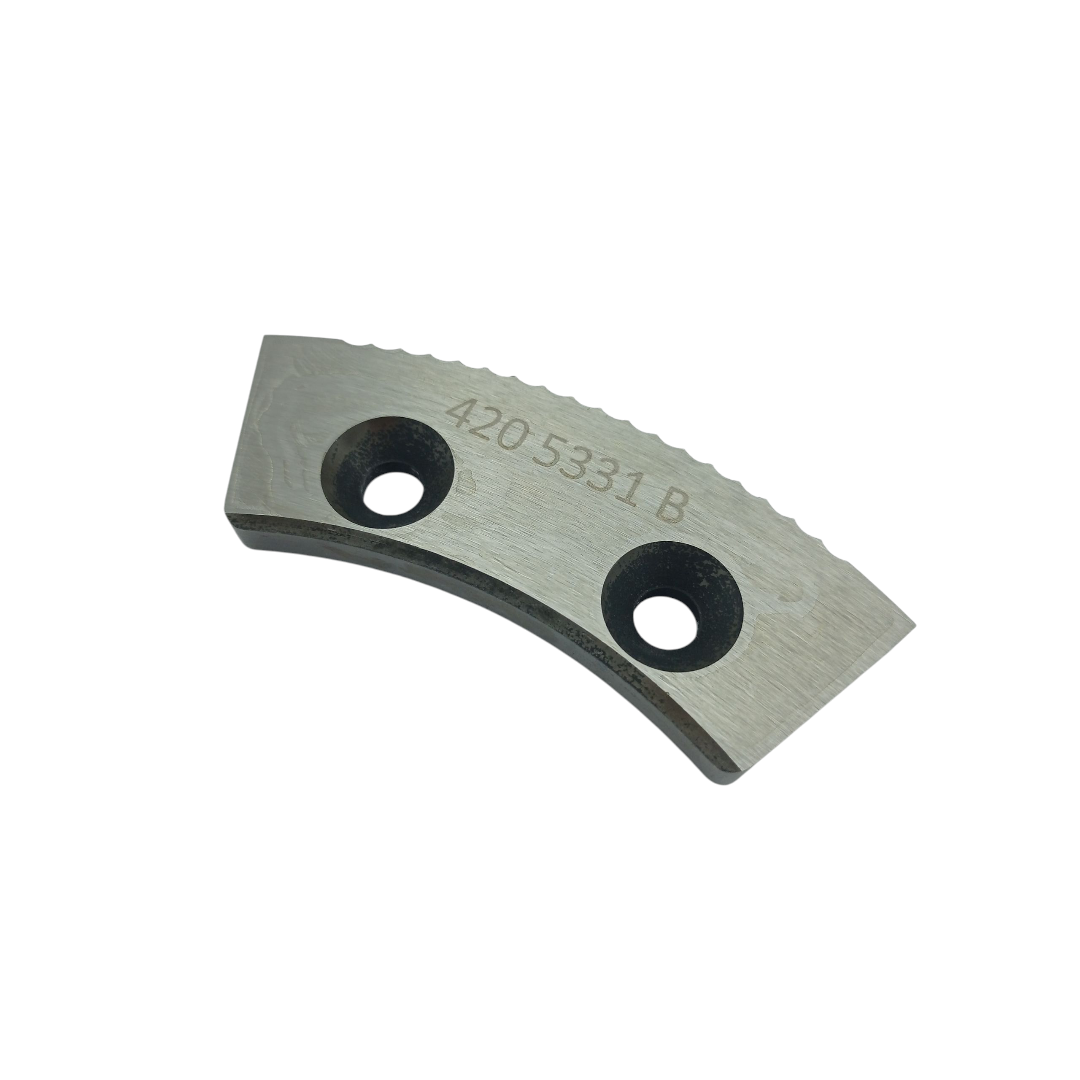 4CB10118 - BLADE